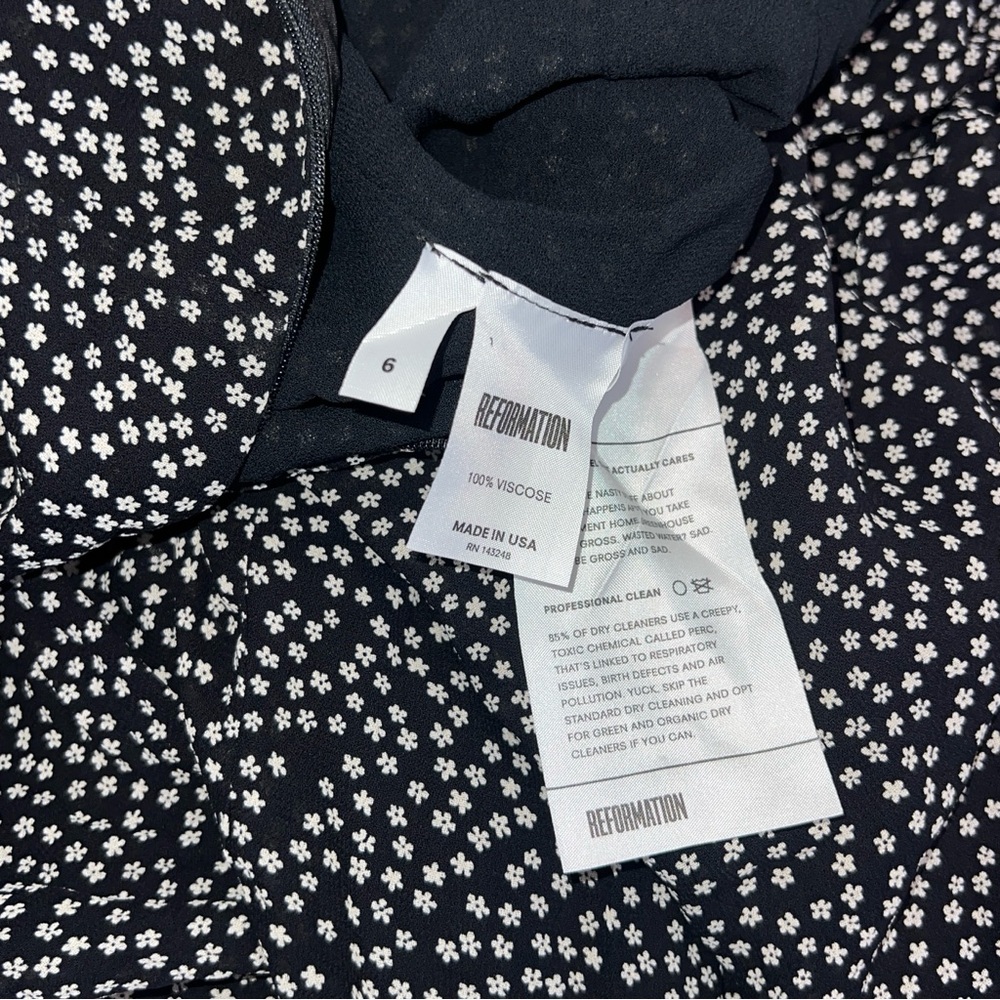 NWT Reformation Black White Floral Long Sleeve Wide Leg Missy Jumpsuit - Picture 5 of 5
